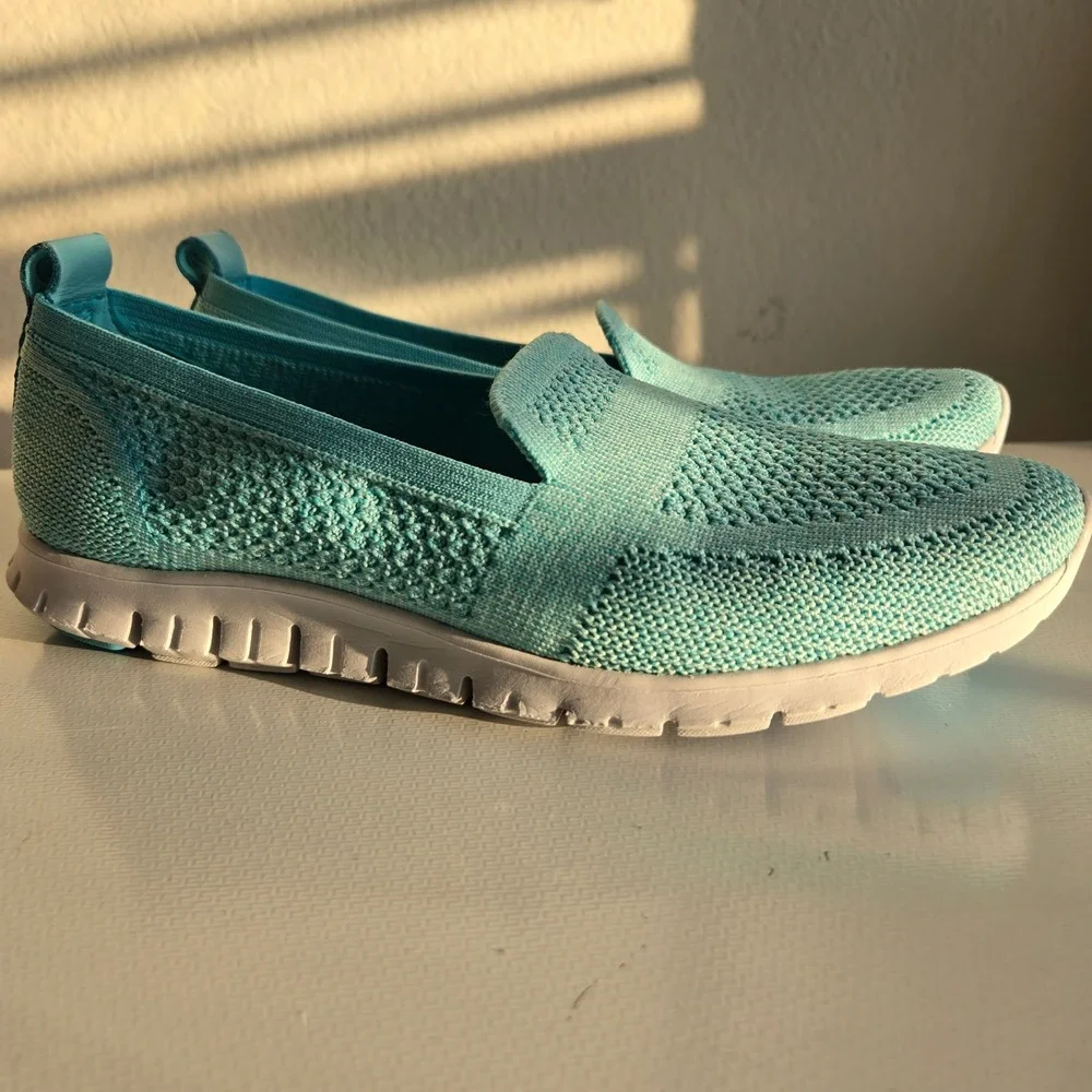 Cole Haan Zerogrand Stitchlite Aqua Knit Slip On‎ Loafer Sneakers Womens Size 7B